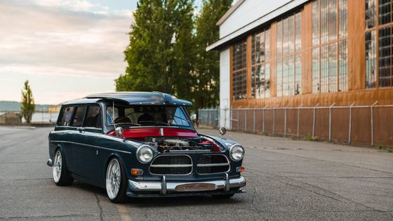 Volvo Amazon-bodied BMW E30