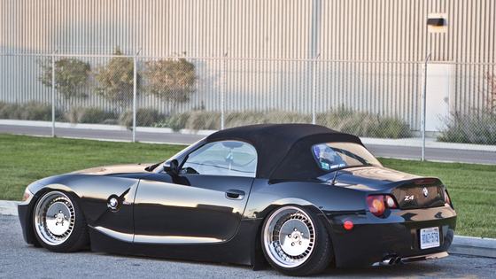 BMW Z4 by Manolo Velasco