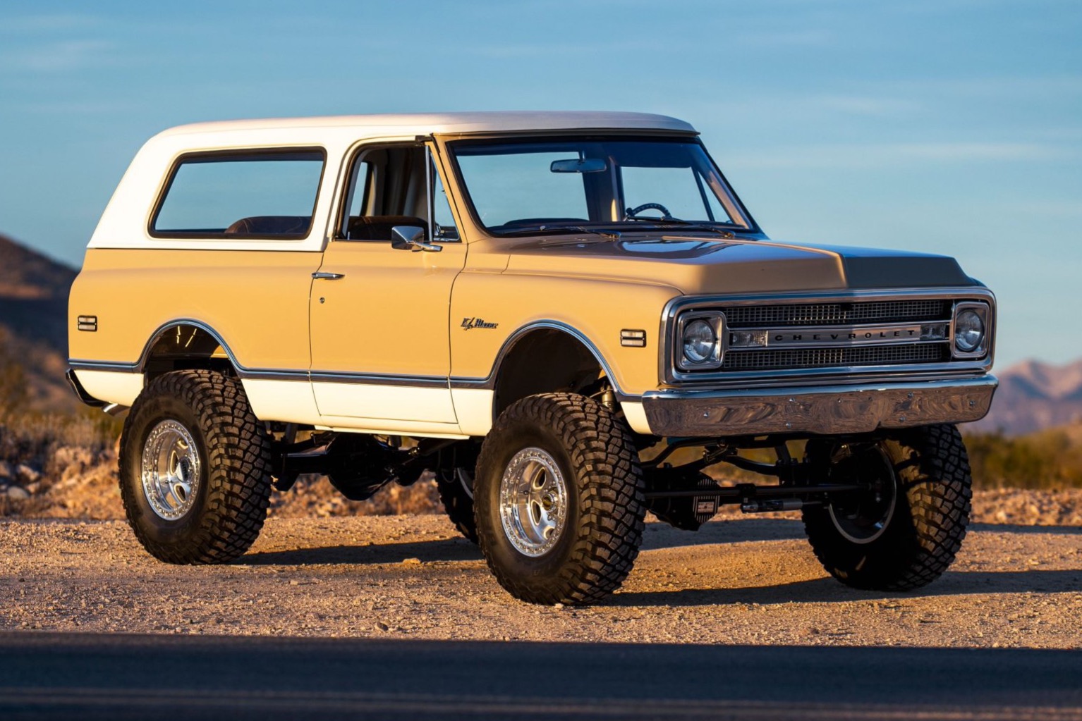 1969 Chevrolet K5 Blazer by HogieBuilt