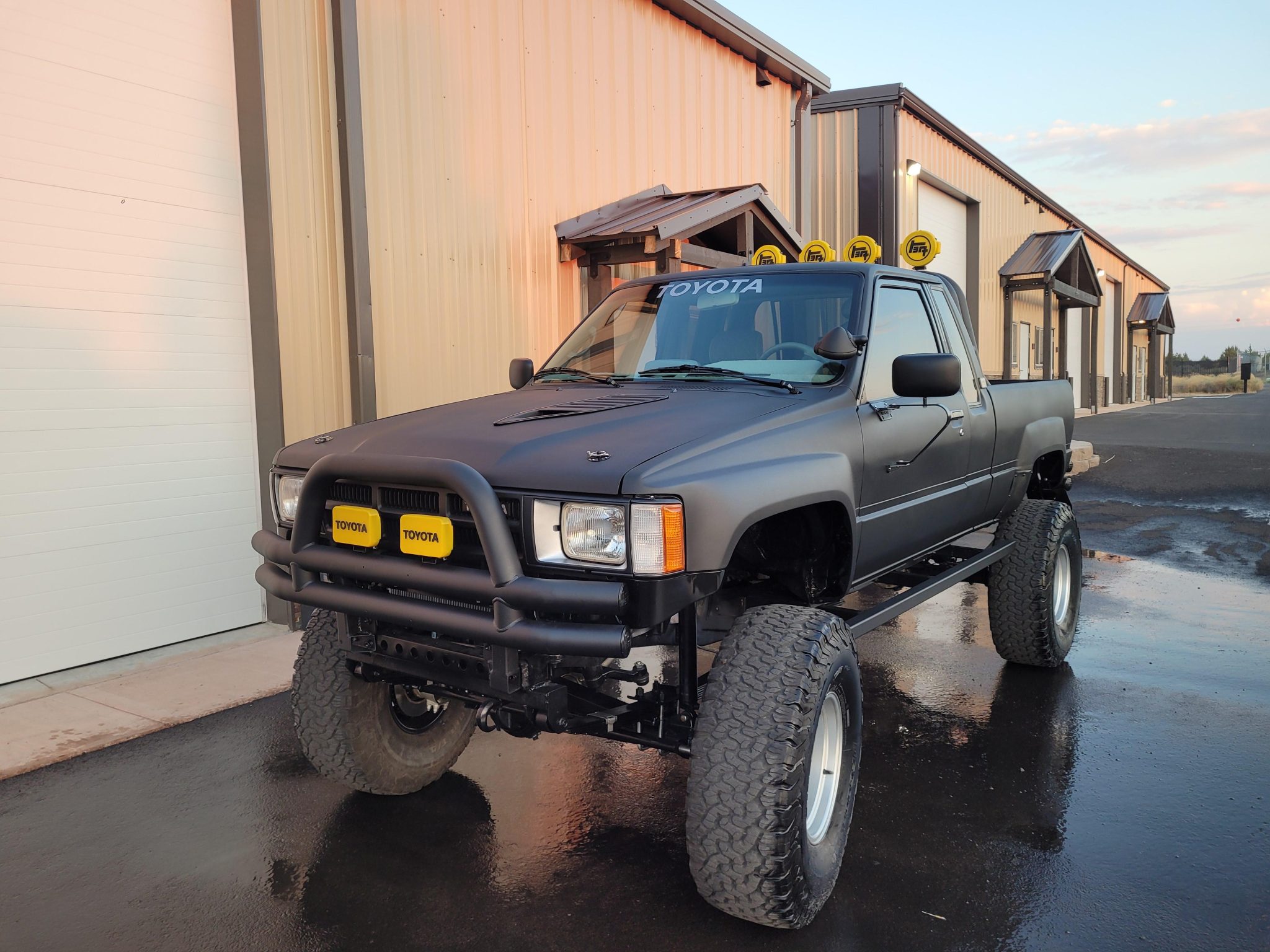 1986 Toyota Pickup SR5 Xtracab Turbo