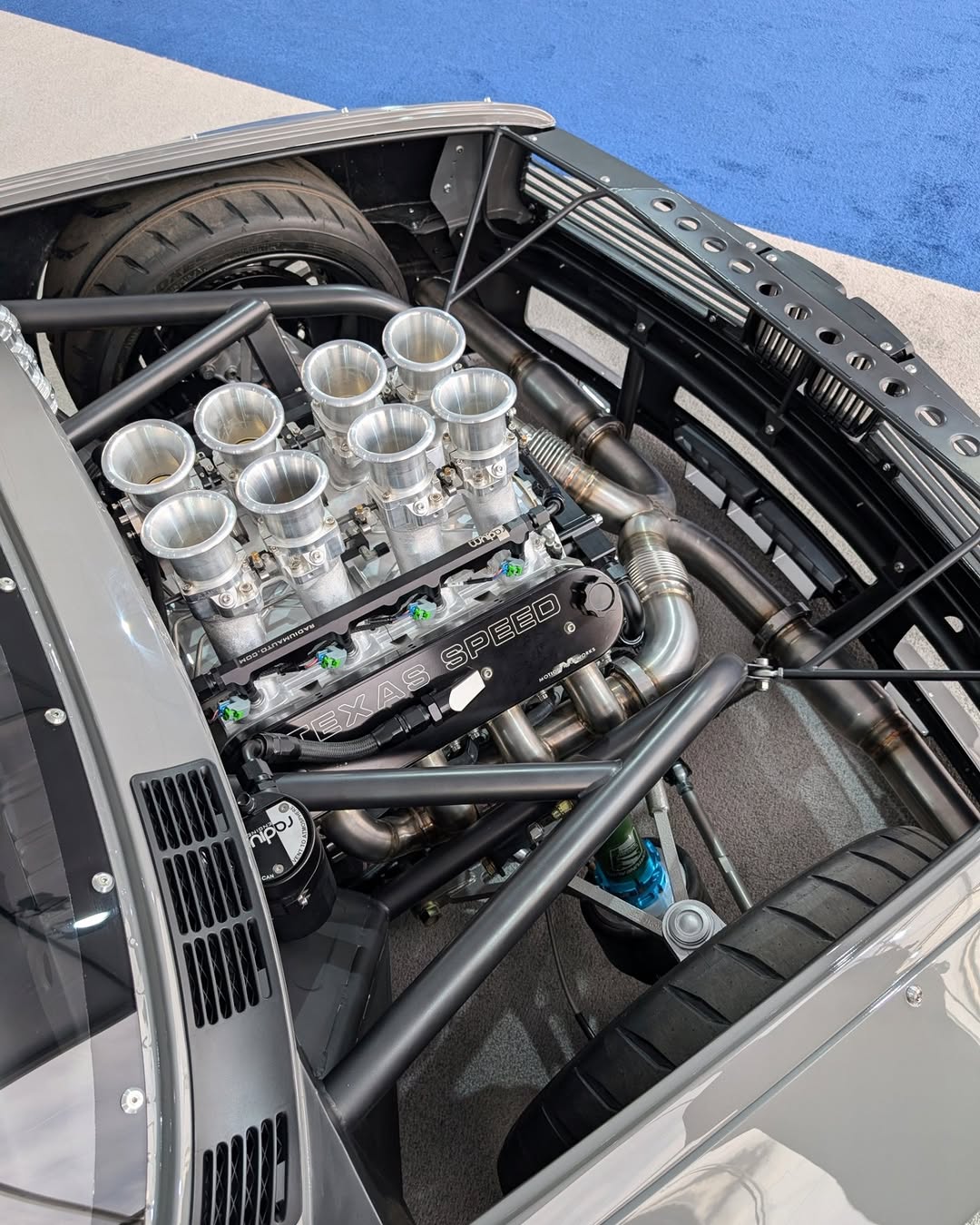 Tube Chassis LS-Swaped BMW E30 by Cameron Cocalis