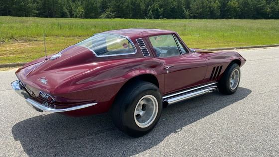 Old-School Custom 1965 Chevrolet Corvette