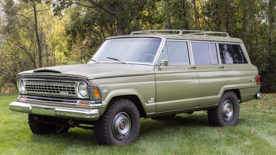 1971 Jeep Wagoneer Custom by SingleSpeeder36