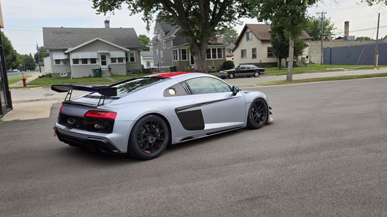 2017 Audi R8 LMS GT4 Race Car