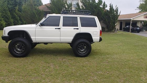 2001 Jeep Cherokee Sport 4×4 by Captainwesley10