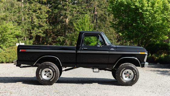 1977 Ford F-150 Custom 4×4