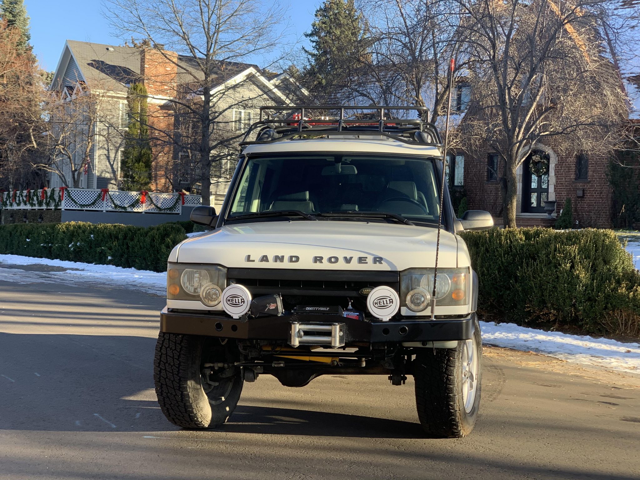 2004 Land Rover Discovery II SE7 by joshtodd