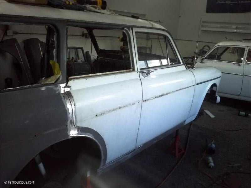 Volvo Amazon Wagon on BMW E30 Chassis