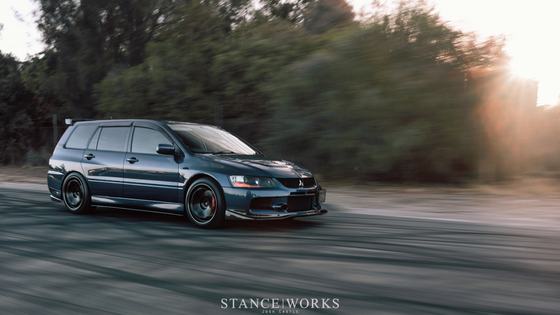 2005 Mitsubishi Evo IX Wagon GT by Pierre