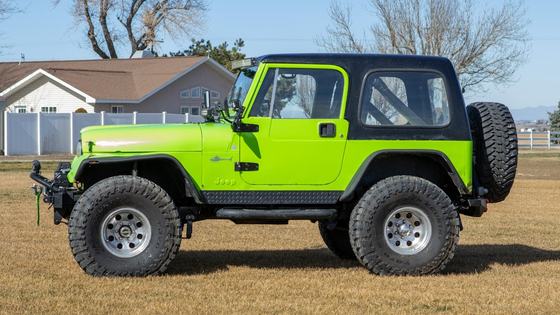 1985 Jeep CJ-7 by Advanced Suspension Design