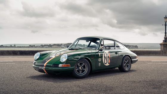 KAMM 912c Porsche Restomod: Lightweight with Modern Upgrades