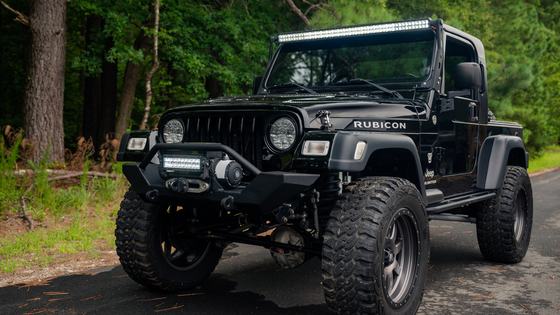2006 Jeep Wrangler Unlimited by AEV