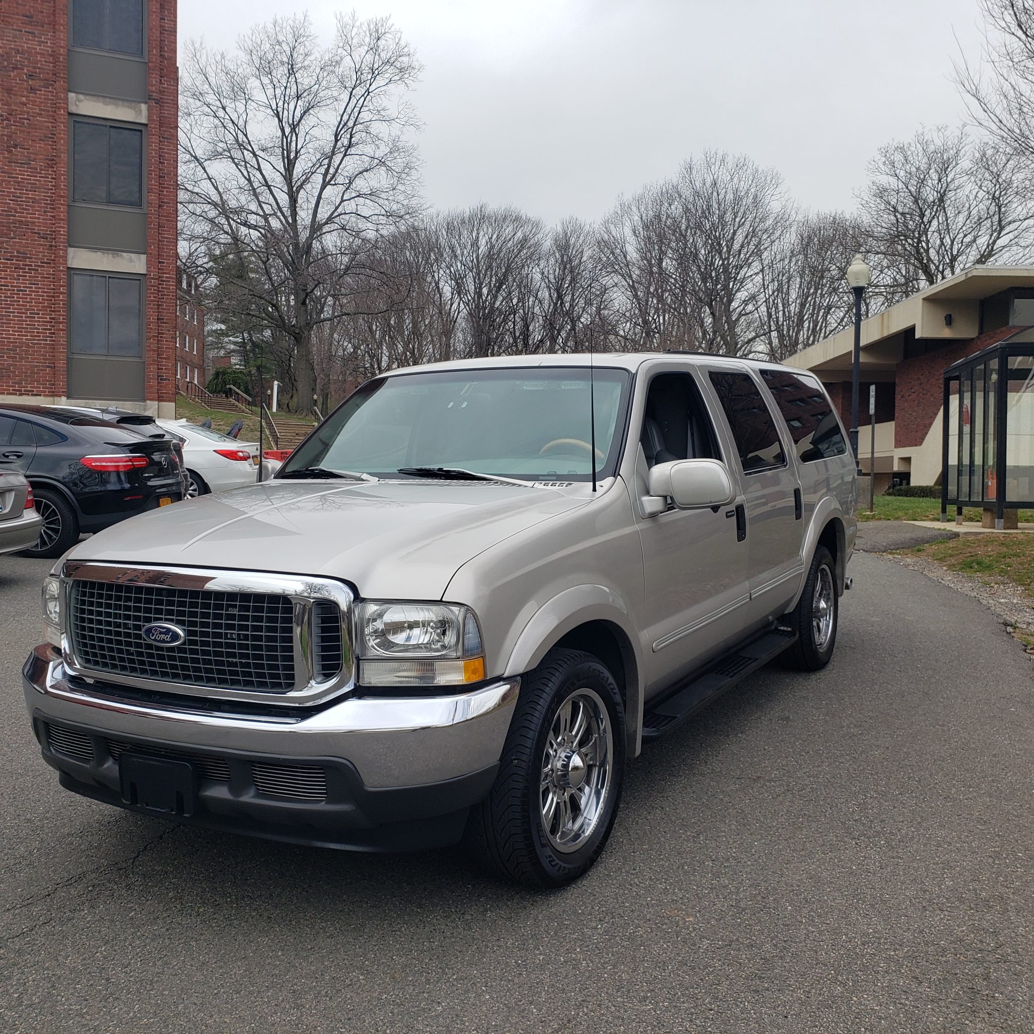 2003 Ford Excursion XLT by Becker Automotive Design