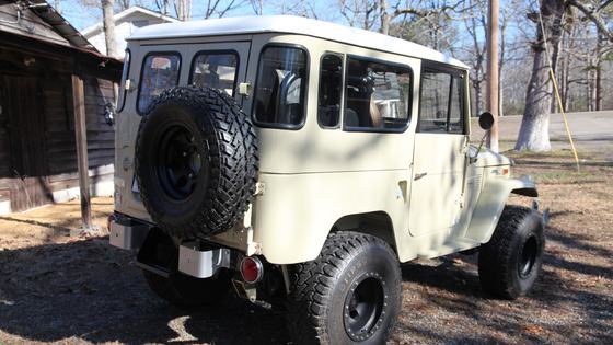 1974 Toyota Land Cruiser FJ40 by WorldMartsClassics