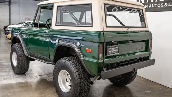 1975 Ford Bronco 5-Speed