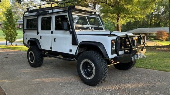 3.5L V8 Powered 1979 Land Rover 109 Series III