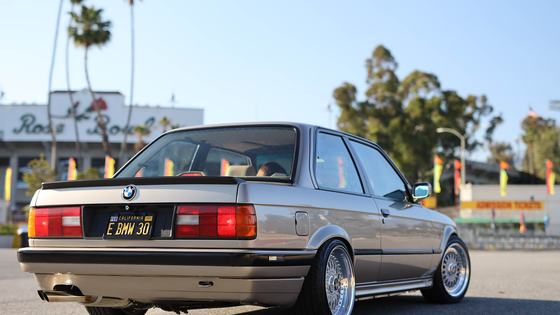 M20-Powered Restomod 1987 BMW E30 325i