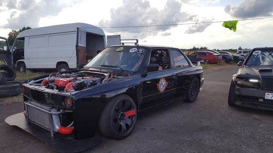 320hp 2JZ GTE-Powered BMW E30 Drift Car