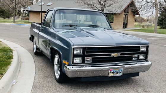 Modified 1986 Chevrolet C10 Silverado