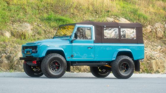 1995 Land Rover Defender 110 by Helderburg