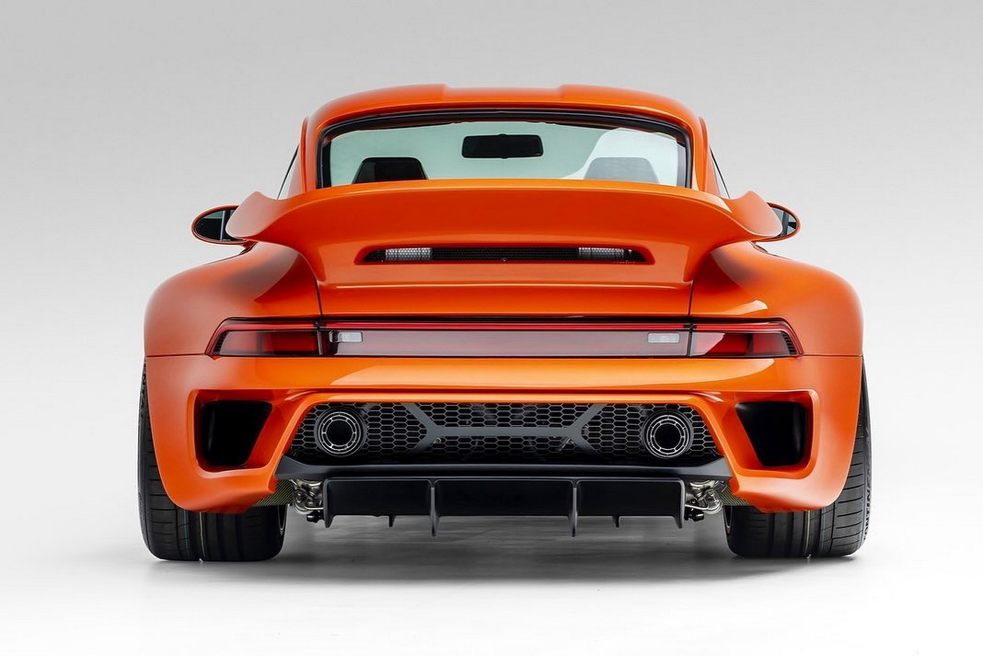 700hp Turbocharged Porsche 993 by Gunther Werks