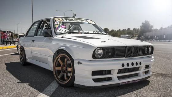 Drift-Ready BMW E30