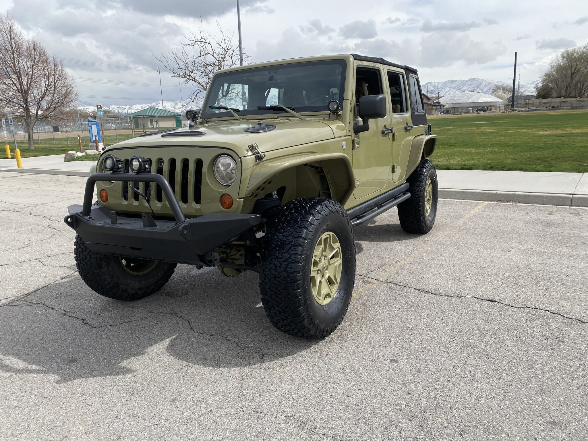 2013 Jeep Wrangler Unlimited Rubicon by RiversideRides