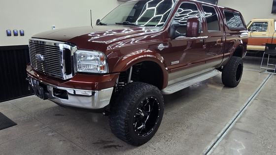 2005 Ford F-350 Super Duty King Ranch Crew Cab 4x4