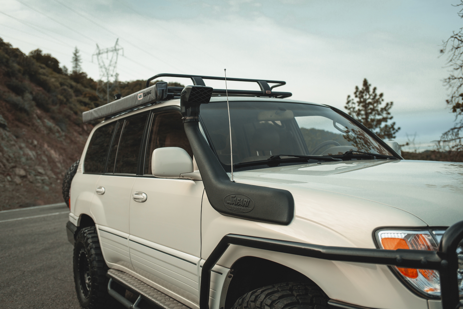 1999 Lexus LX470 Modified by KCX