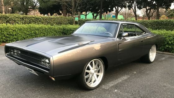 667hp Hemi V8 1970 Dodge Charger Restomod