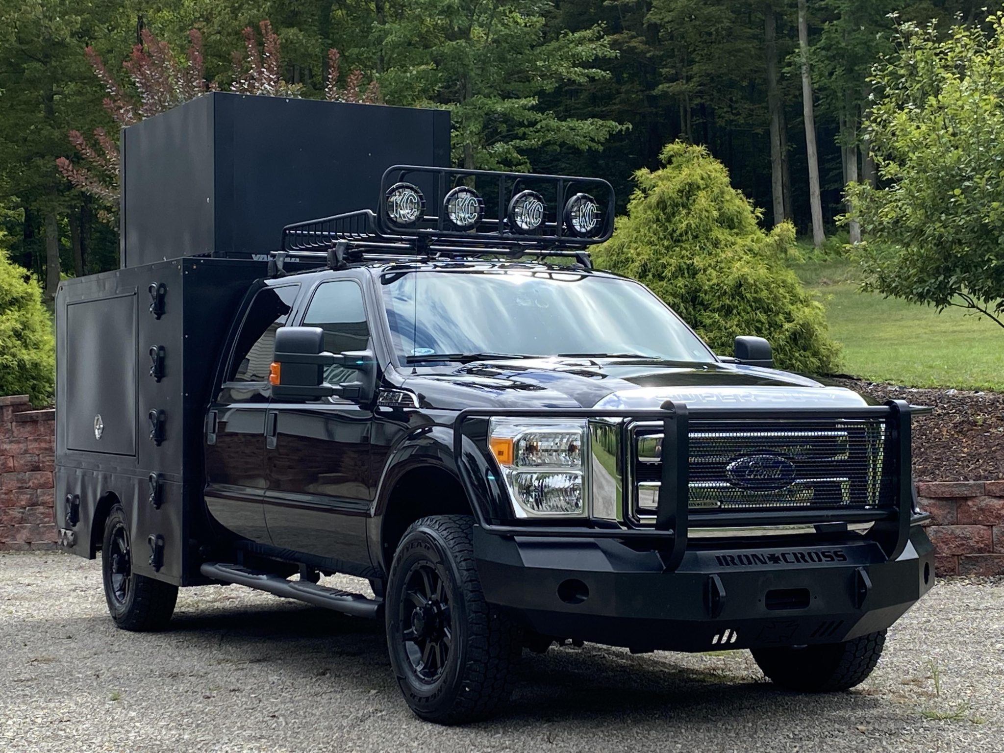 Custom Utility Box 2015 Ford F-350 Super Duty