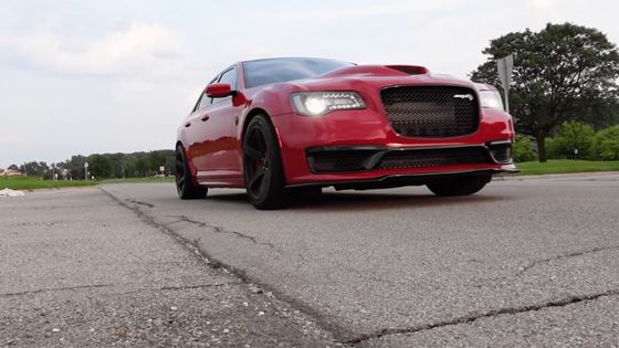 1000hp Hellephant-Swapped Chrysler 300