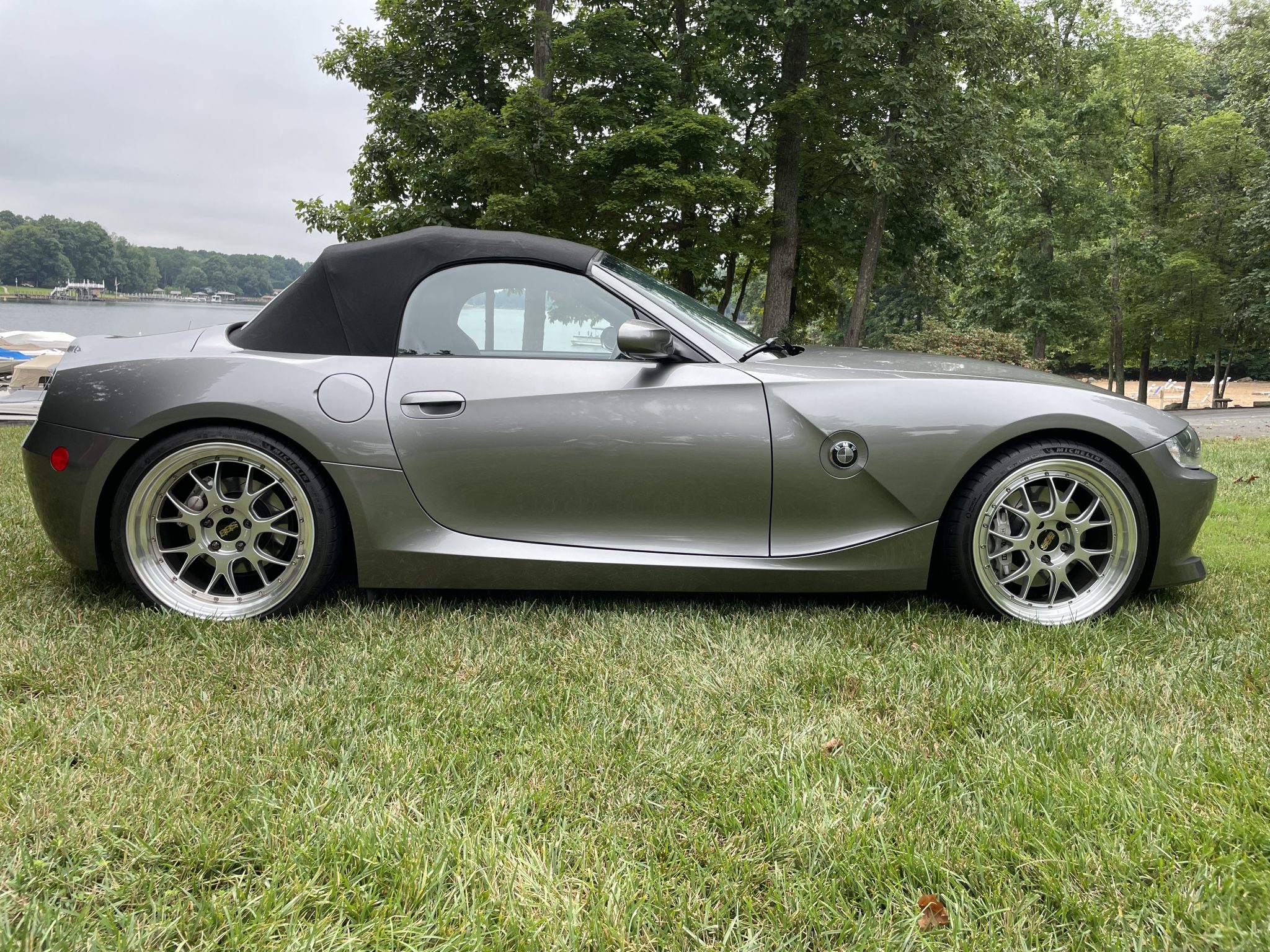 2005 BMW Z4 3.0i Roadster