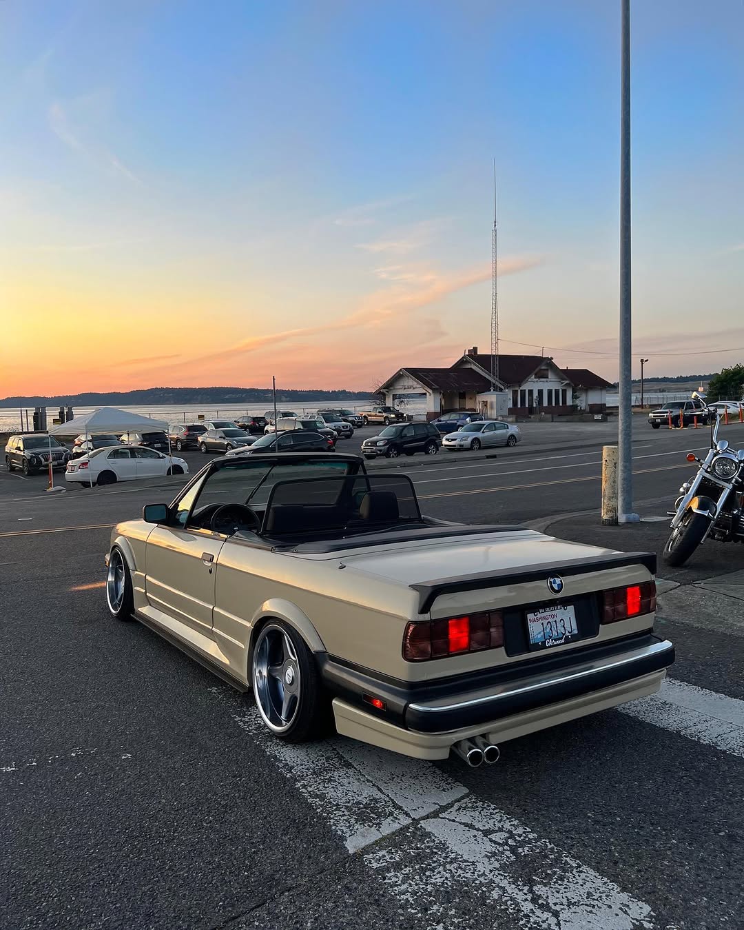 BMW E30