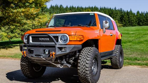 Modified 2007 Toyota FJ Cruiser with Lift and Icon Wheels