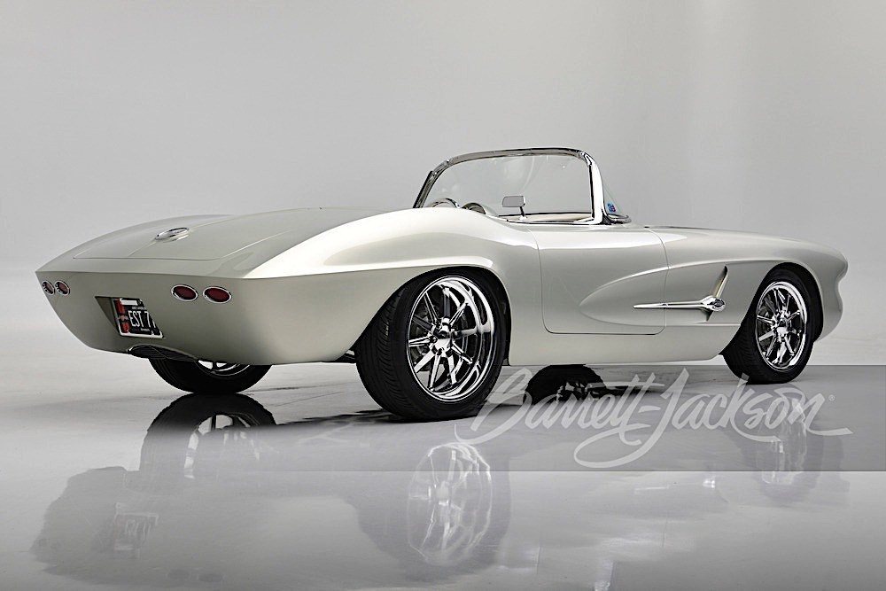 LS7-Powered 1962 Chevrolet Corvette Restomod