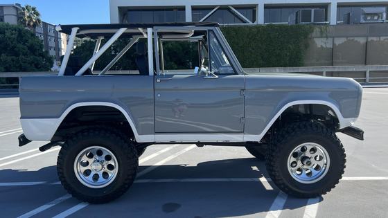 1969 Ford Bronco by Private Builder
