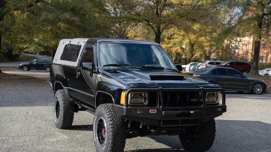 1988 Toyota 4Runner SR5 V6 4×4 by Gregedge