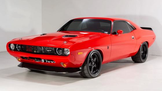 Restomod 1974 Dodge Challenger with 408ci V8