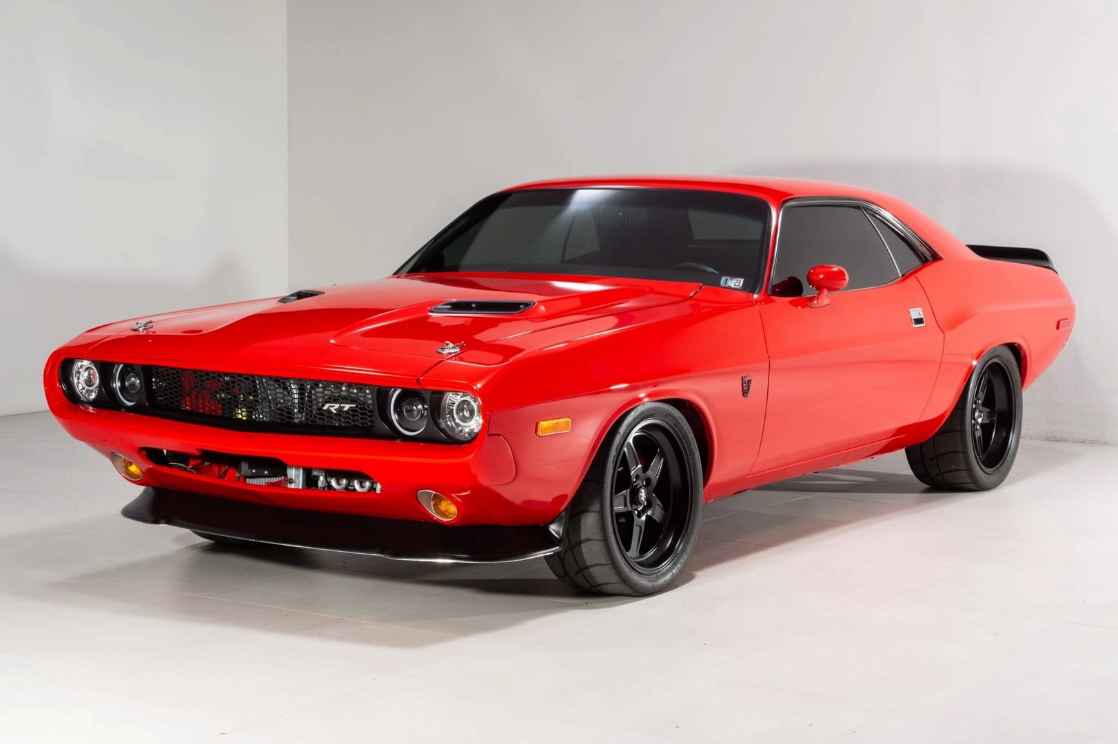 Restomod 1974 Dodge Challenger with 408ci V8