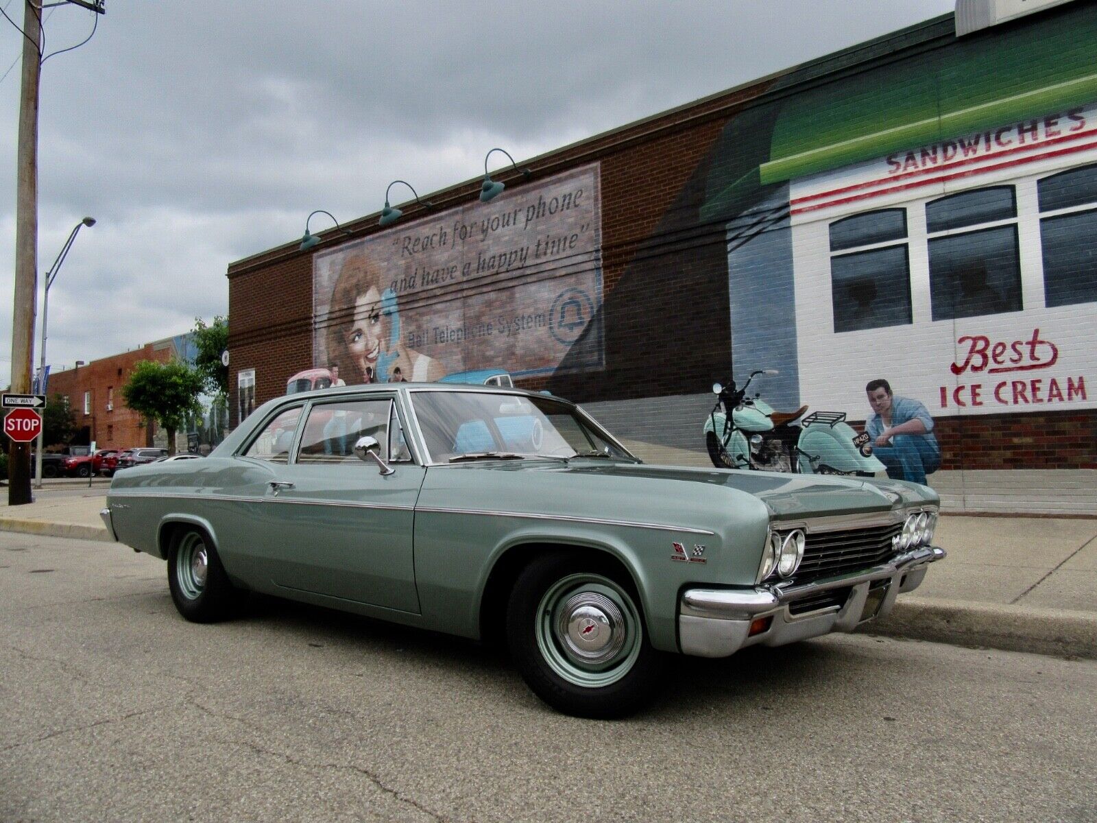 468 Big-Block 1966 Chevrolet Bel Air Restomod