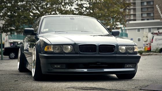 BMW 740i by Olek