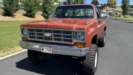 1977 Chevrolet K10 Custom Deluxe 4×4 Stepside