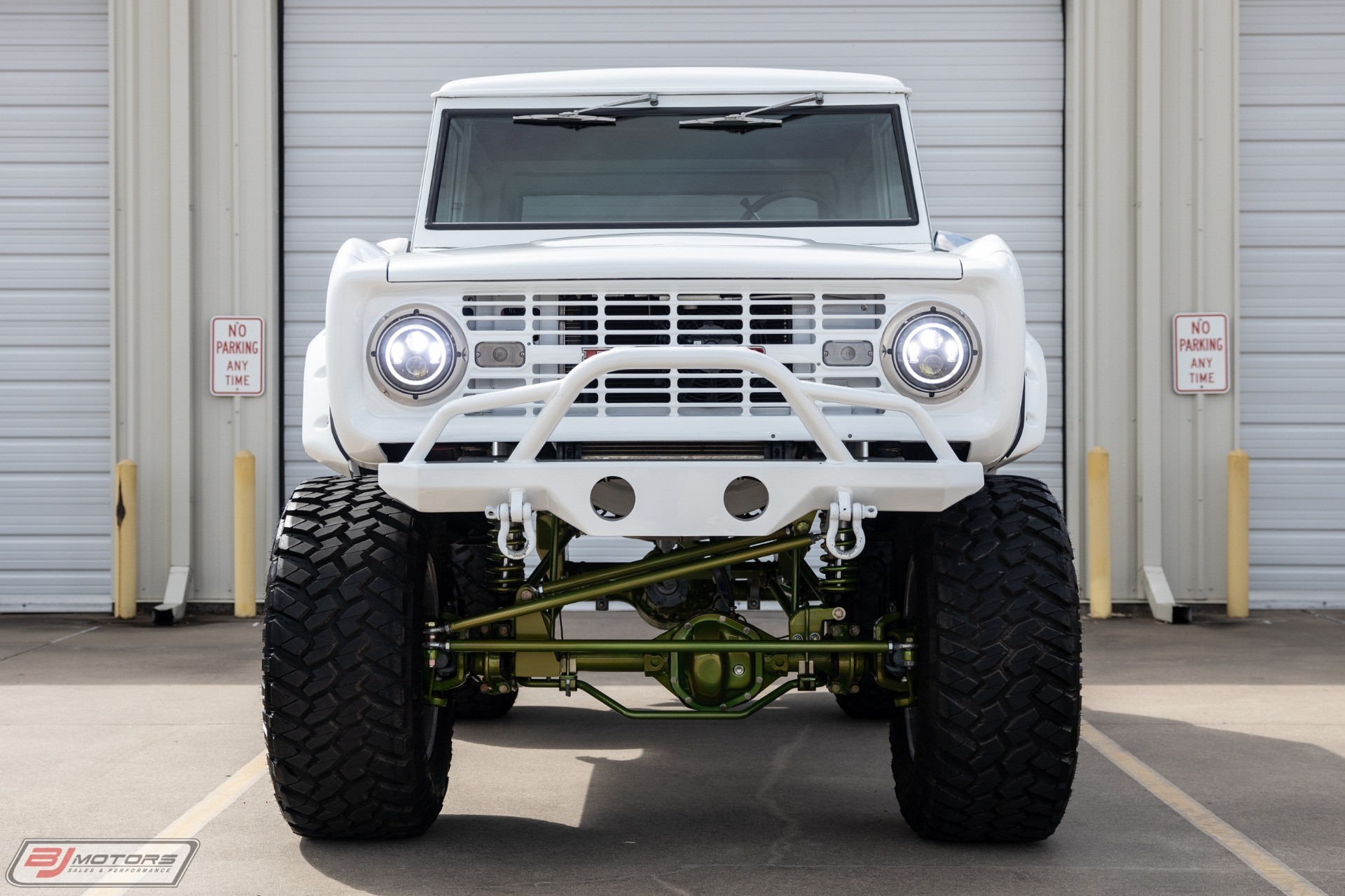450hp 1973 Ford Bronco Restomod