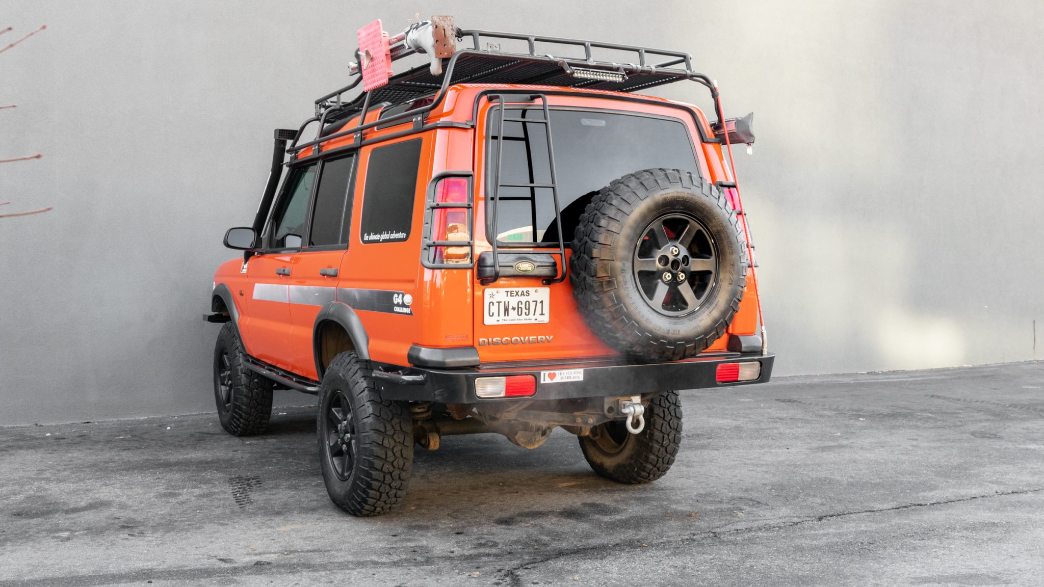2004 Land Rover Discovery II G4 Challenge