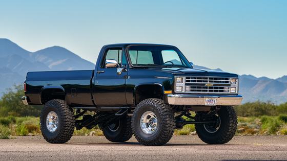 1987 Chevrolet V20 Silverado Fleetside Pickup
