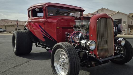 1932 Ford 5-Window Coupe
