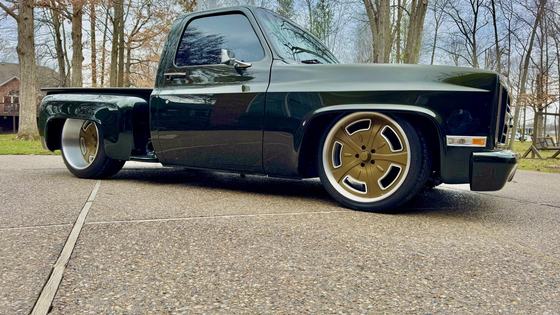 454 V8 Chevrolet C10 Silverado Stepside