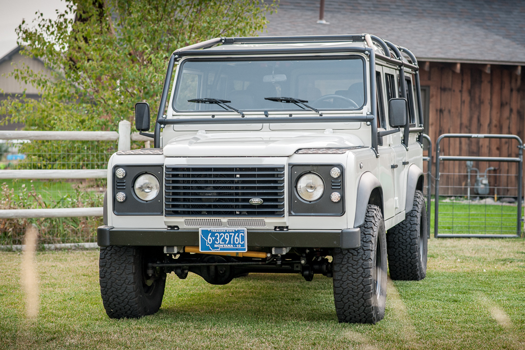 5.3L V8 1988 Land Rover 110