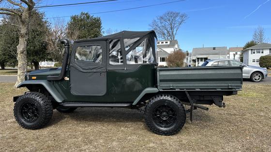 1977 Toyota Land Cruiser FJ40 Pickup Conversion